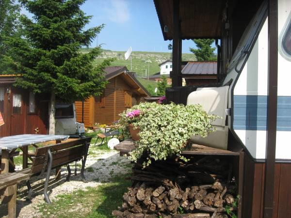 Campeggio Branchetto Hotel Bosco Chiesanuova Exterior foto
