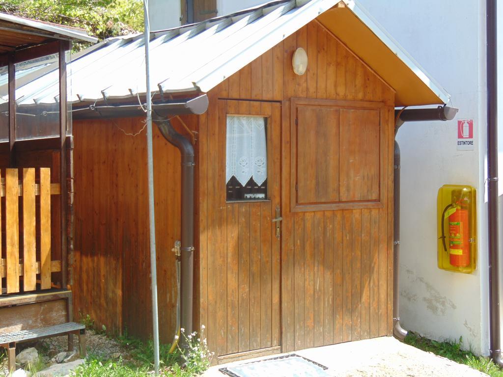 Campeggio Branchetto Hotel Bosco Chiesanuova Exterior foto