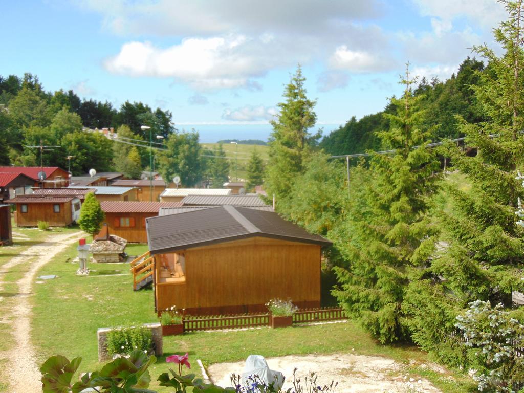 Campeggio Branchetto Hotel Bosco Chiesanuova Exterior foto